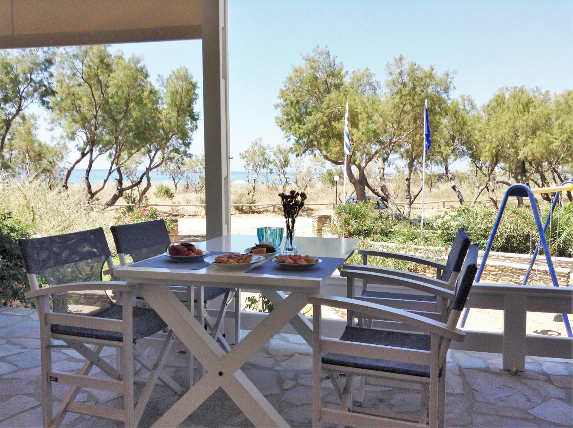 Nostos Beachfront Apartments & Studios Agios Ioannis  Eksteriør bilde
