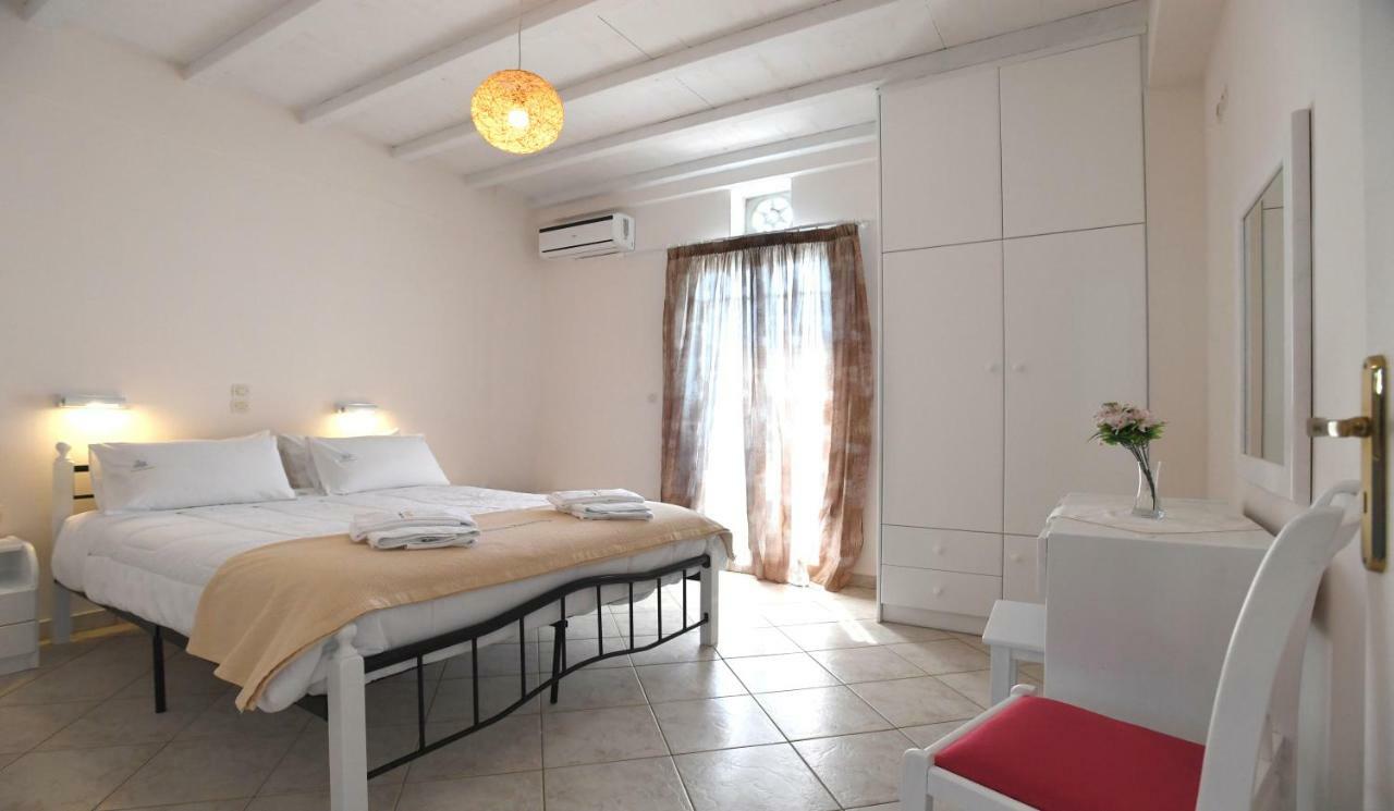 Nostos Beachfront Apartments & Studios Agios Ioannis  Eksteriør bilde