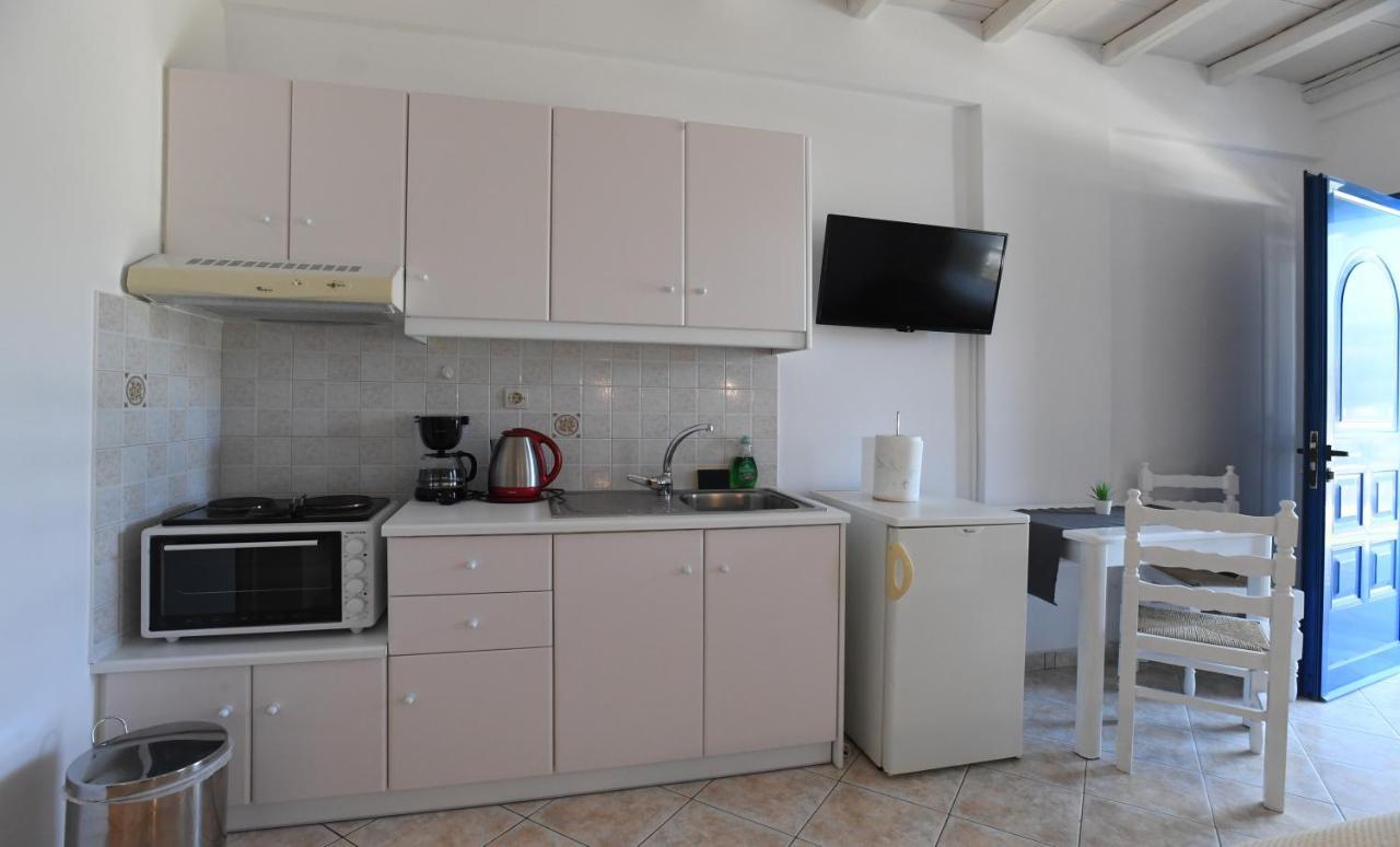 Nostos Beachfront Apartments & Studios Agios Ioannis  Eksteriør bilde